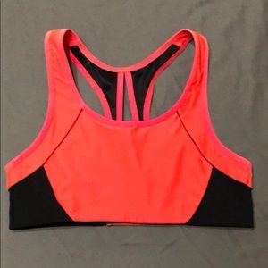 NWOT New Balance Sports Bra 34B